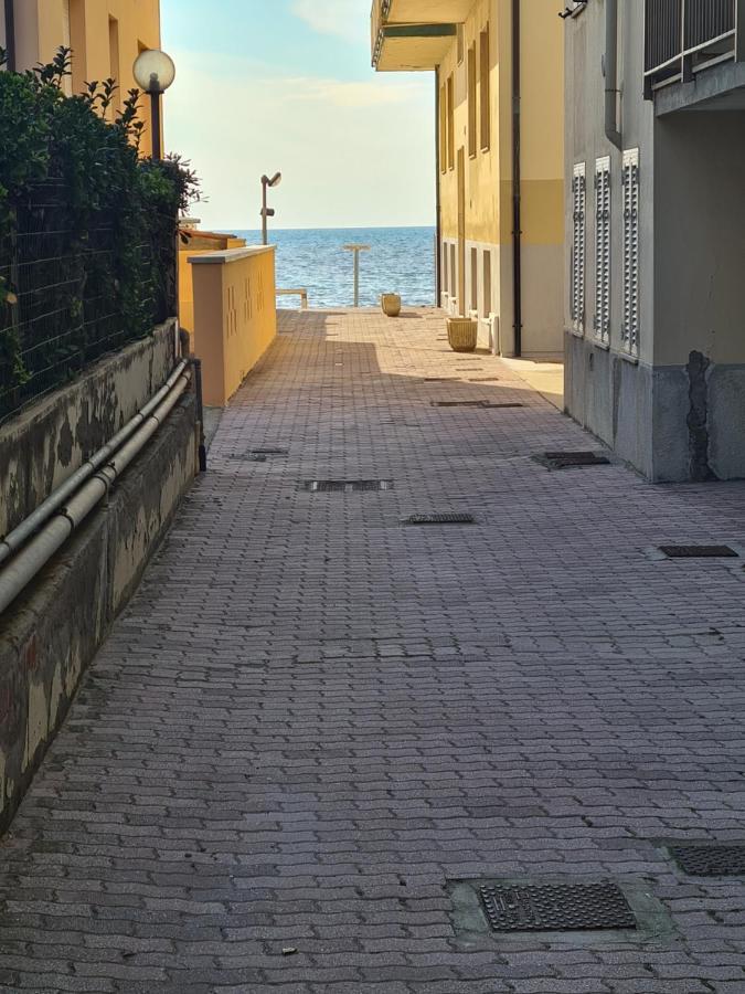 Ferienwohnung Il Giglio San Vincenzo Exterior foto